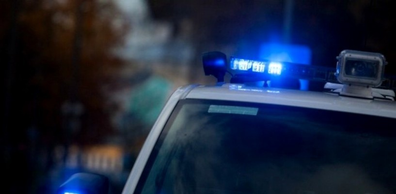 В Омске у «Каскада» водитель сбил девушку