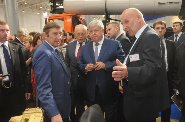 Омская область будет сотрудничать с НПЦ газотурбостроения «Салют» Омская область будет сотрудничать с НПЦ газотурбостроения «Салют»