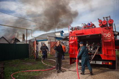 Пожар в частном доме на Кубани унес жизни семи детей