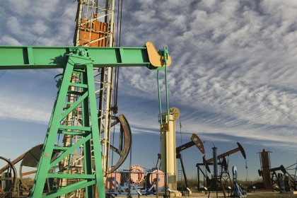 В США палата представителей одобрила отмену запрета на экспорт нефти В США палата представителей одобрила отмену запрета на экспорт нефти