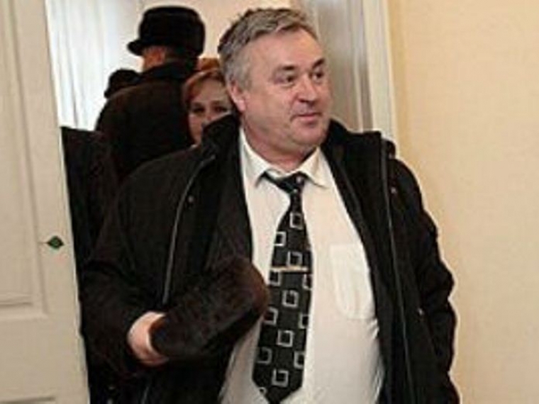 В Омске затрелили Виктора Берга , экс-главу «Омстрой-2001», обвиняемого в десятке преступлений