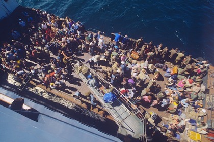 Четыре моряка пропали без вести при крушении грузового судна в Тихом океане
