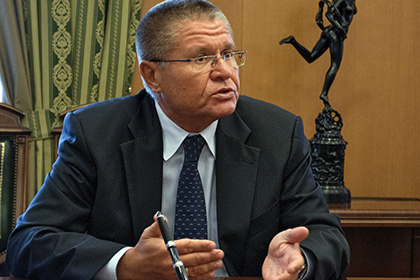Улюкаев предложил повысить пенсионный возраст до 63 лет Улюкаев предложил повысить пенсионный возраст до 63 лет