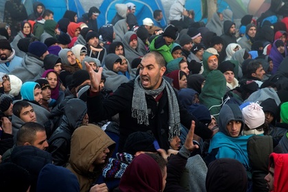 Муфтий Сирии сообщил о возвращении в страну беженцев после авиаударов ВКС