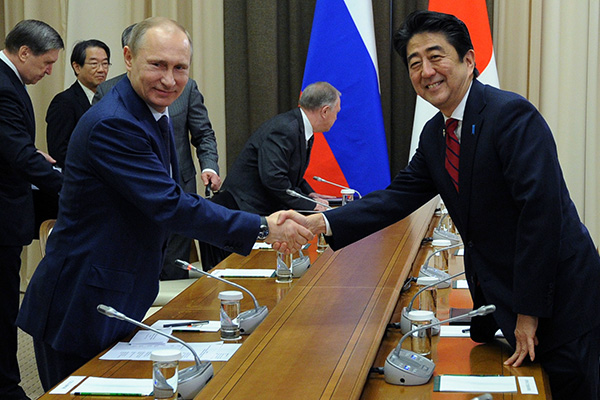 «Курильский вопрос» в контексте подготовки визита Владимира Путина в Японию: Политика: Мир: