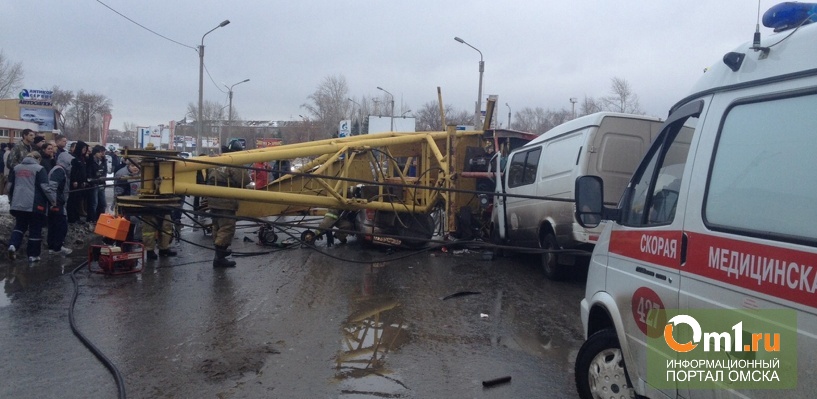 Очевидец трагедии с краном в Омске: Все произошло в один миг