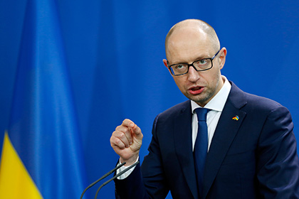 Яценюк пригрозил заморозить выплату долга России Яценюк пригрозил заморозить выплату долга России