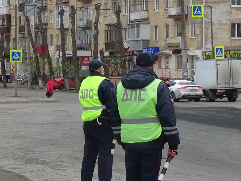 В Омской области будут судить парня, который пьяным садился за руль и душил жену #Новости #Общество #Омск
