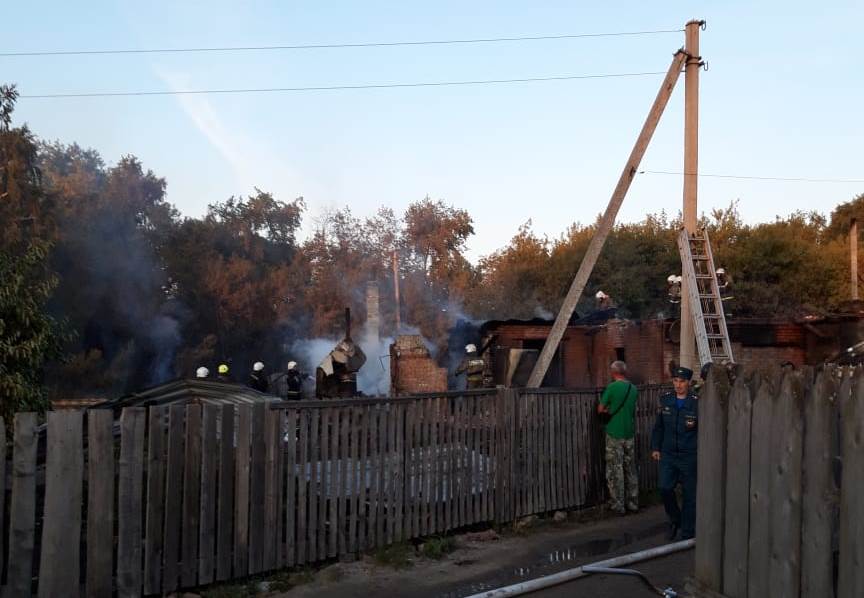 Страшный пожар в Береговом произошел во время установки газового баллона #Новости #Общество #Омск