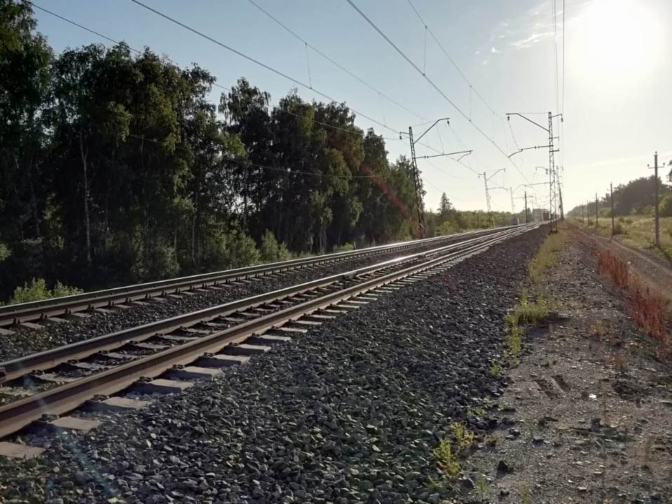 Омичку насмерть сбила электричка #Омск #Общество #Сегодня