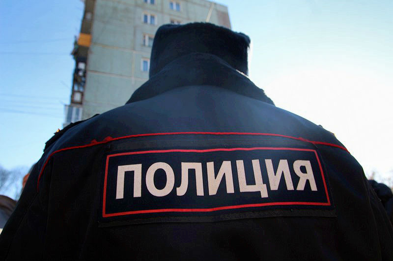 Омский пенсионер ударил ножом участкового, вмешавшегося в семейную ссору #Новости #Общество #Омск