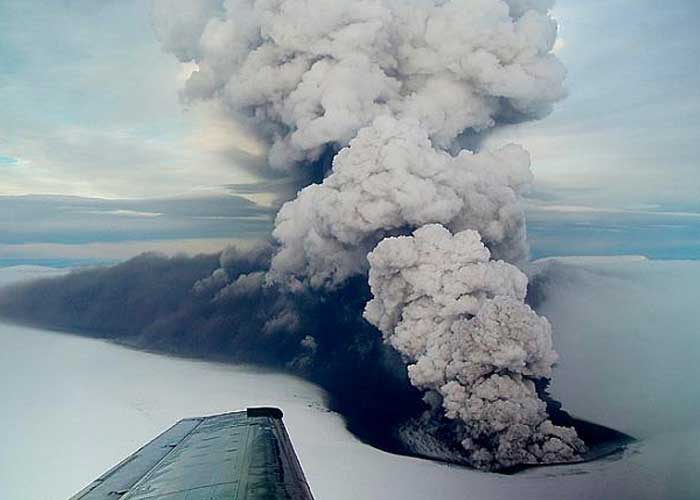 Самый активный вулкан Исландии вот-вот взорвется!