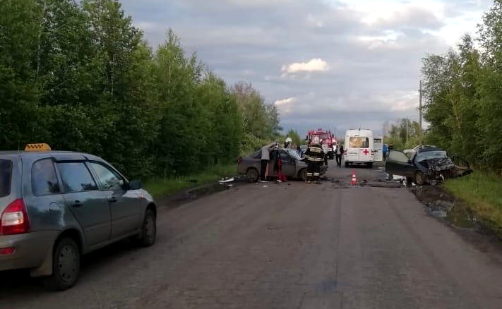 В жутком ДТП в Омской области погиб парень, еще 4 человека пострадали #Омск #Общество #Сегодня