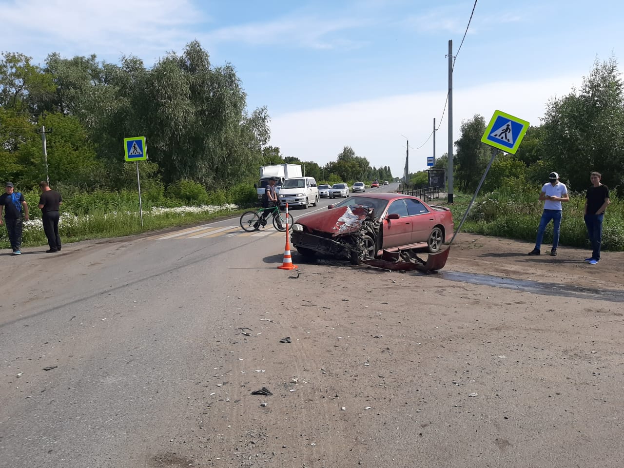 В Омске пассажирский ПАЗ устроил ДТП с легковушкой и грузовиком #Новости #Общество #Омск