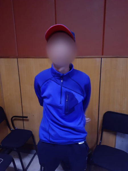 Омич надел яркую одежду и ограбил школьницу #Омск #Общество #Сегодня
