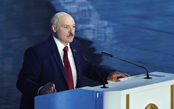 Лукашенко поручил перебросить десантников к западной границе
