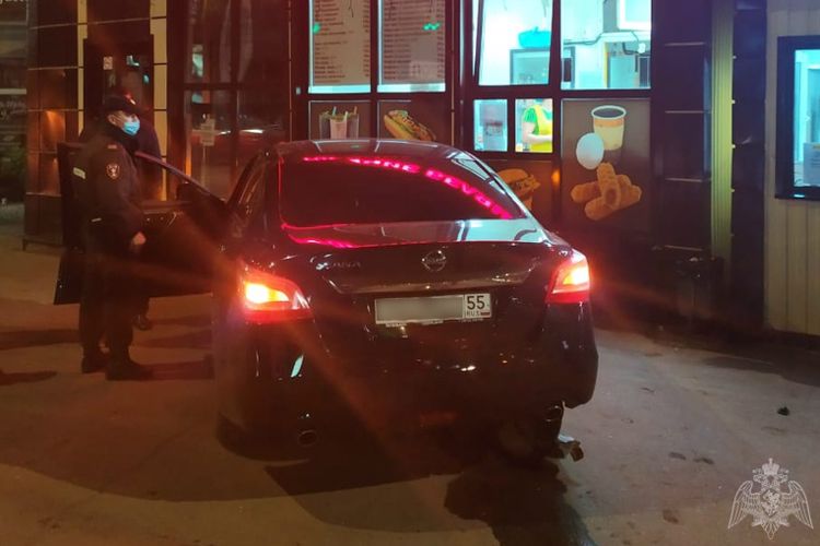 Омич, протаранивший популярную беляшную, был под наркотиками #Омск #Общество #Сегодня