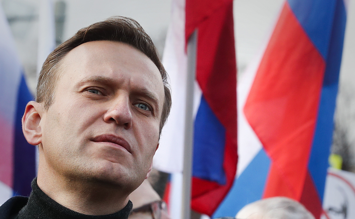 Немецкие власти твердят, что Навальный мог быть отравлен #Новости #Общество #Омск