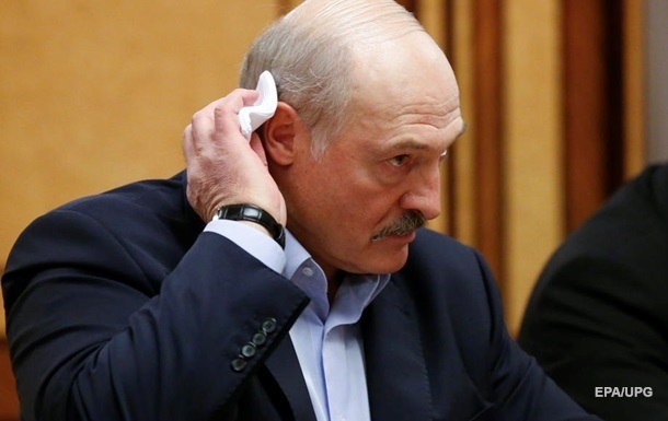 Лукашенко уволил еще одного посла, поддержавшего протесты