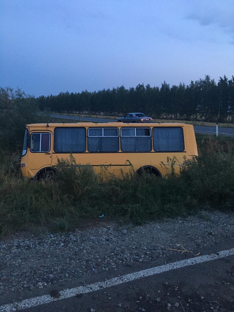 В Омской области пассажирский автобус столкнулся с грузовиком: есть пострадавшие #Омск #Общество #Сегодня В Омской области пассажирский автобус столкнулся с грузовиком: есть пострадавшие #Омск #Общество #Сегодня