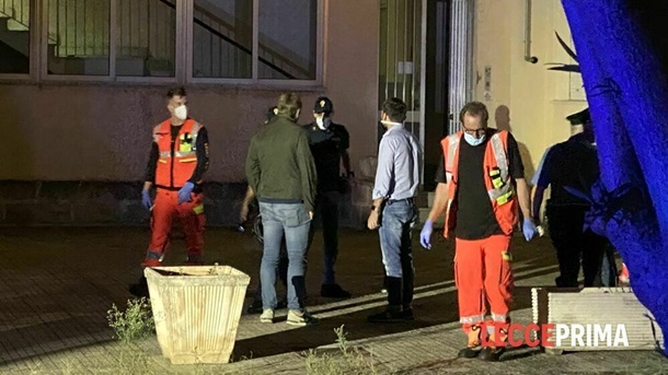В Италии футбольного арбитра и его девушку нашли мертвыми в их квартире