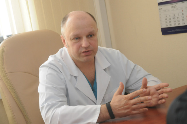 Омский врач, принимавший участие в лечении Навального, уволился #Омск #Общество #Сегодня