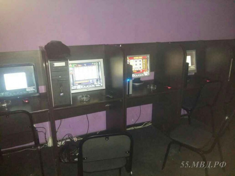 В центре Омска оборудовали игорный клуб на 29 компьютеров #Омск #Общество #Сегодня