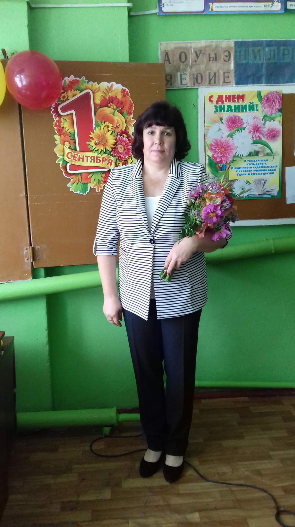 Учительницу из Омской области, оштрафованную за пикет, перевели к ее ученикам #Новости #Общество #Омск