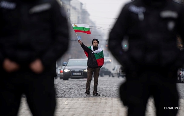 Болгарские полицейские провели забастовку в центре Софии