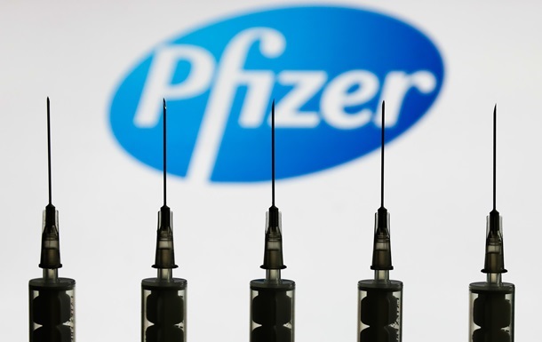 В Чили разрешили применять вакцину Pfizer