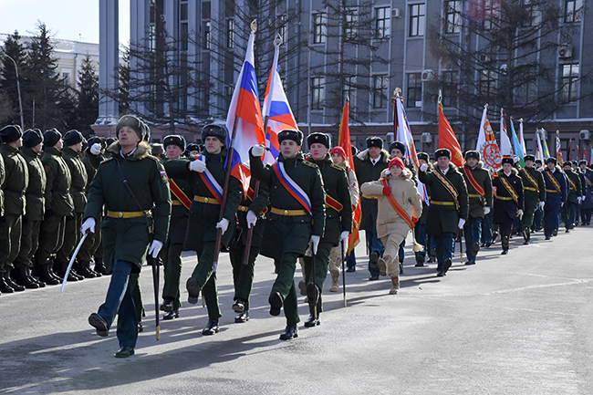 В Омске решили отменить традиционный парад на 23 февраля #Новости #Общество #Омск