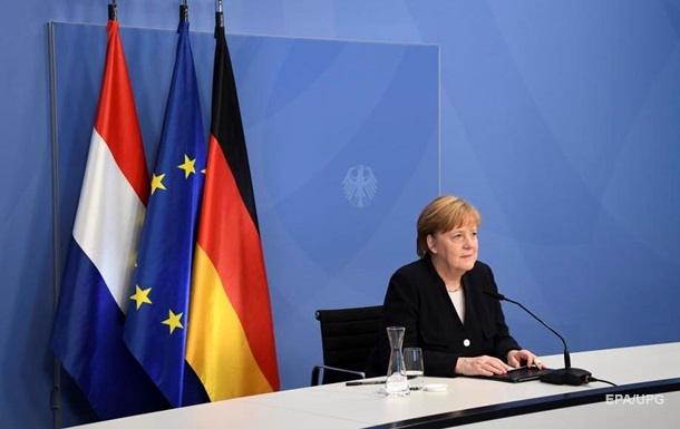 Меркель не ответила, собирается ли уйти на пенсию