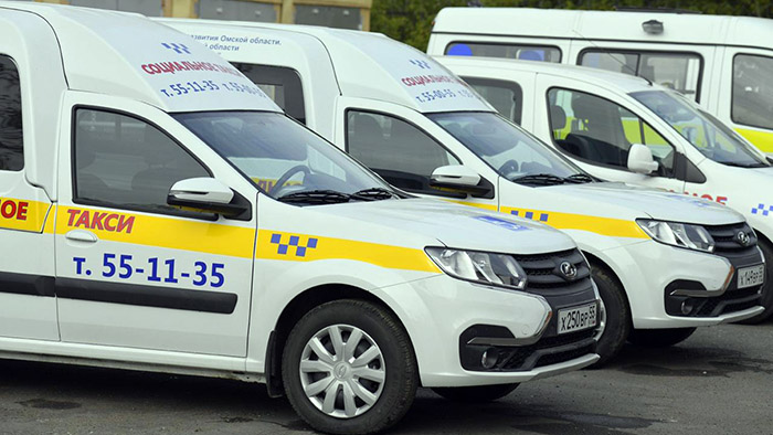 В Омске купили новые Lada Largus для транспортировки инвалидов-колясочников #Новости #Общество #Омск В Омске купили новые Lada Largus для транспортировки инвалидов-колясочников #Новости #Общество #Омск
