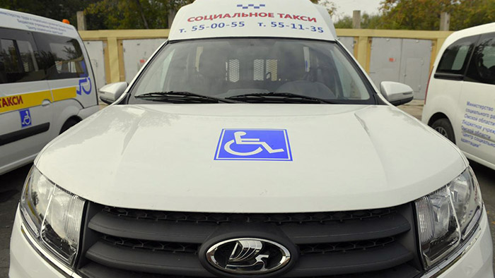 В Омске купили новые Lada Largus для транспортировки инвалидов-колясочников #Новости #Общество #Омск В Омске купили новые Lada Largus для транспортировки инвалидов-колясочников #Новости #Общество #Омск
