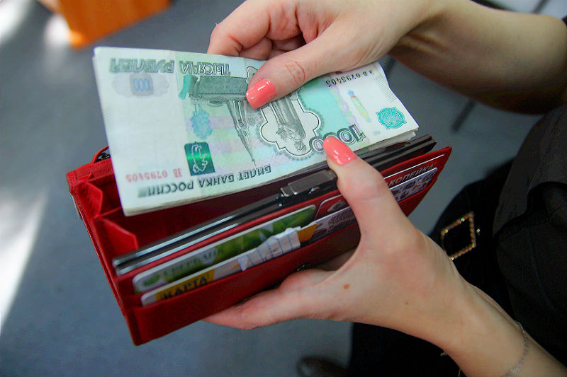 Никаких выплат за ноябрьские каникулы россияне не получат #Новости #Общество #Омск