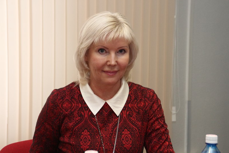 «Нам с этим жить»: омский бизнес – о введении QR-кодов в ТЦ, кафе и парикмахерских