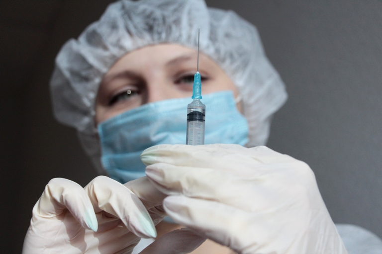 В Омскую область привезут еще одну партию вакцины от ковида #Новости #Общество #Омск В Омскую область привезут еще одну партию вакцины от ковида #Новости #Общество #Омск