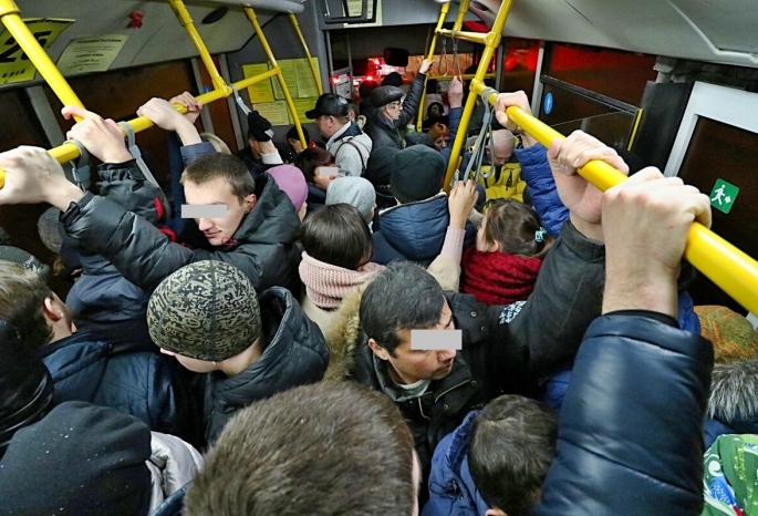 В Омске не хватает контролеров, которые ловят зайцев в автобусах #Новости #Общество #Омск