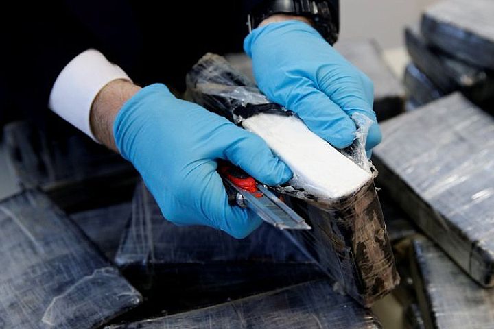 Омскому подростку грозит до 15 лет за сбыт «соли» #Омск #Общество #Сегодня Омскому подростку грозит до 15 лет за сбыт «соли» #Омск #Общество #Сегодня