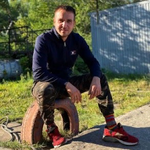 Омский бизнесмен Шиян все-таки подал документы на должность мэра Омский бизнесмен Шиян все-таки подал документы на должность мэра
