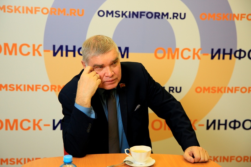 Андрей АЛЕХИН: «Власти должны доказать, что вакцина полезна» #Новости #Общество #Омск Андрей АЛЕХИН: «Власти должны доказать, что вакцина полезна» #Новости #Общество #Омск