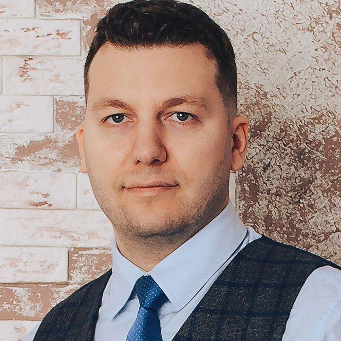 Алексей ОБУХОВ: «Корпоративный юрист – это и химик, и инженер-технолог, и строитель»