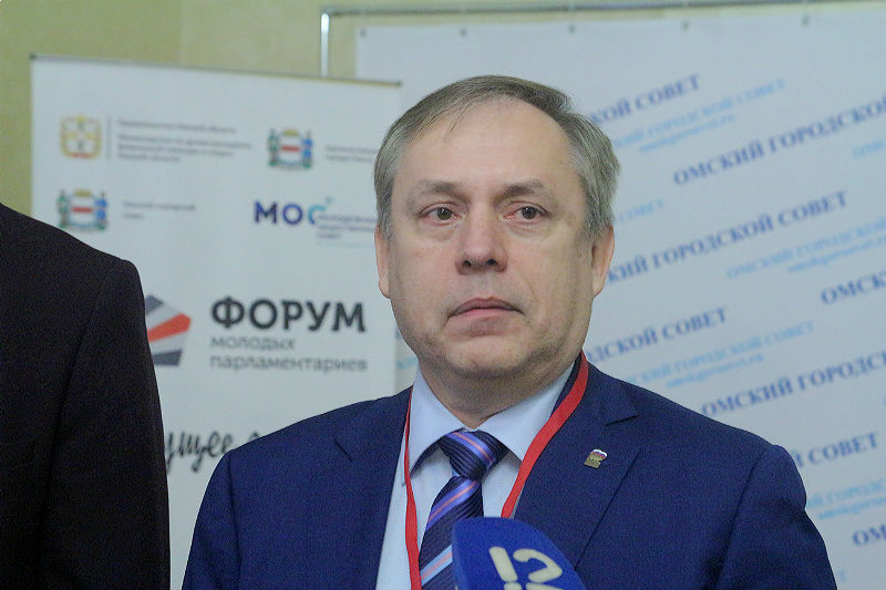 Тетянников уходит с поста первого вице-спикера горсовета на понижение #Омск #Общество #Сегодня