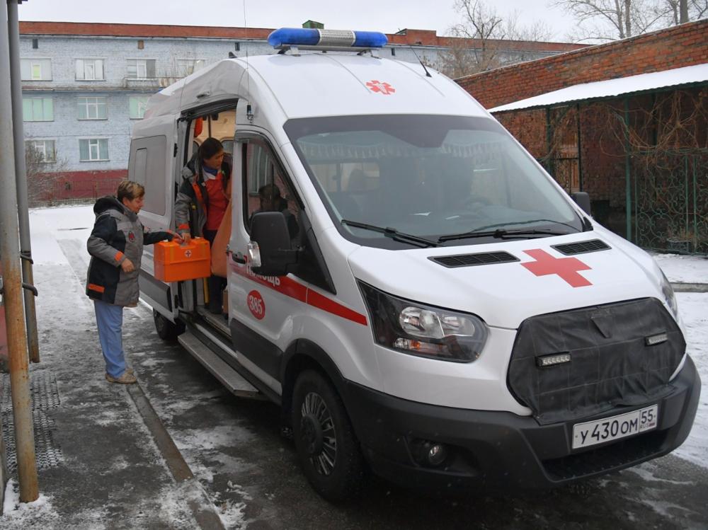 Во время тумана в Омске одна иномарка протаранила другую: пострадал ребенок #Омск #Общество #Сегодня