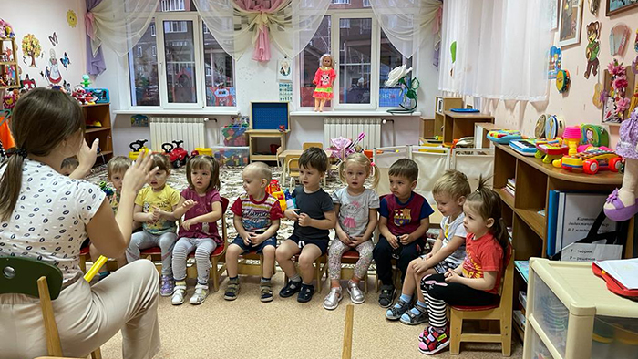 Омский воспитатель рассказала, почему дети плохо адаптируются к детскому саду #Омск #Общество #Сегодня