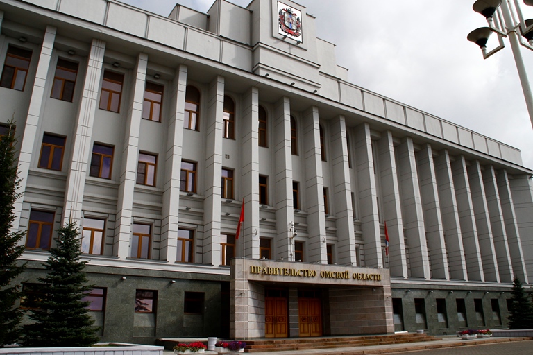 «Сокращение» чиновников по-омски: в Минстрое сейчас 76 человек, а будет – 144 #Омск #Общество #Сегодня