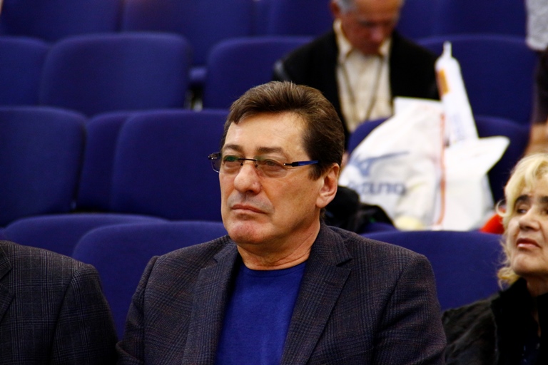 Экс-министру спорта Шелпакову дали условный срок за растрату #Омск #Общество #Сегодня Экс-министру спорта Шелпакову дали условный срок за растрату #Омск #Общество #Сегодня