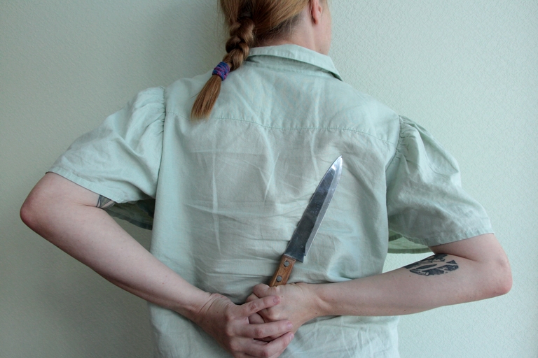 Омскую уголовницу, убившую невестку, посадили на 9 лет #Новости #Общество #Омск Омскую уголовницу, убившую невестку, посадили на 9 лет #Новости #Общество #Омск