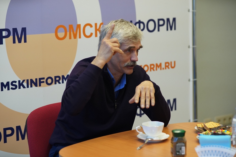 Юрий ГУРИНОВ: «Иногородние инвесторы выкачают из Омска последние деньги»