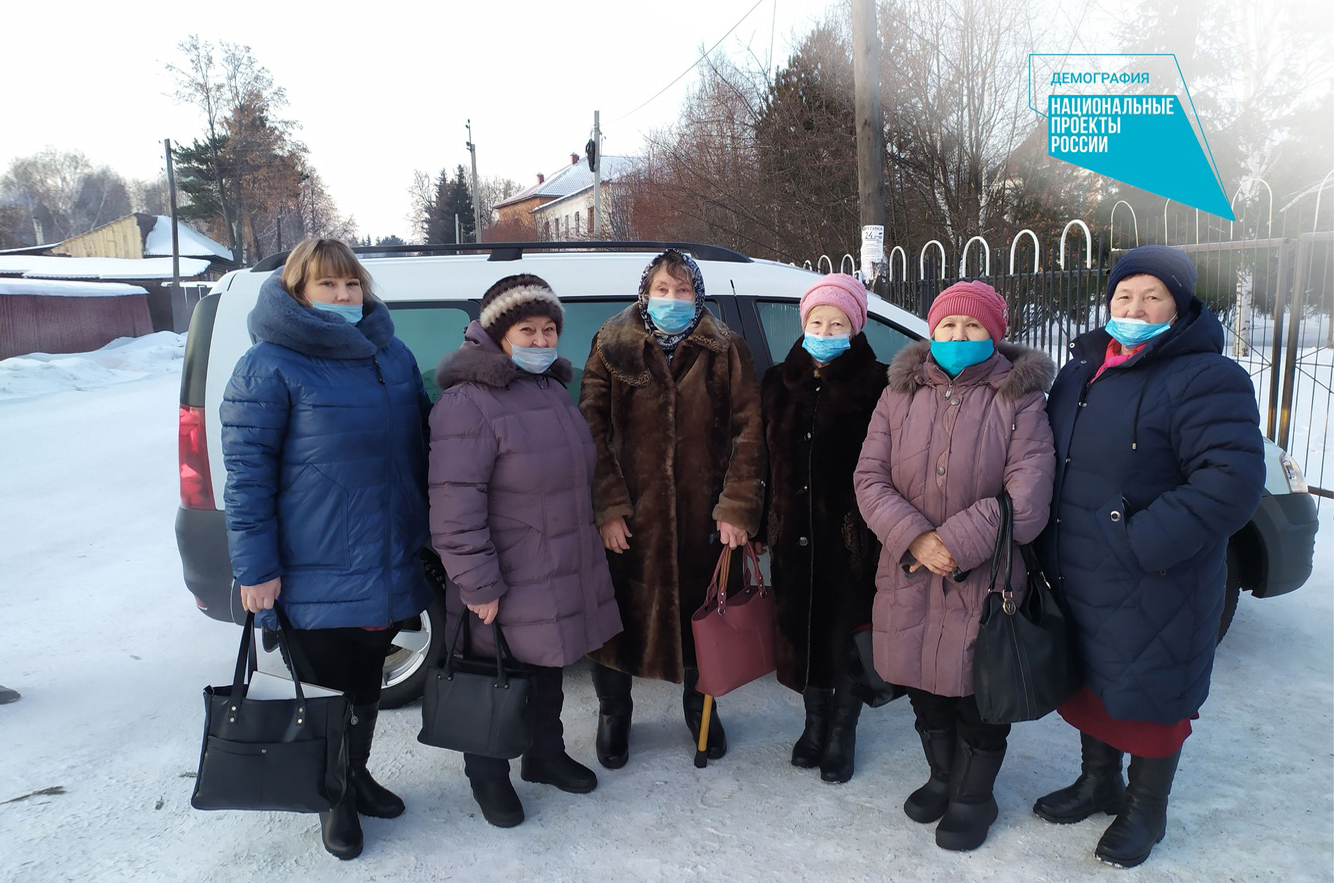 Мобильные бригады продолжают возить пожилых омичей на вакцинацию #Омск #Общество #Сегодня Мобильные бригады продолжают возить пожилых омичей на вакцинацию #Омск #Общество #Сегодня
